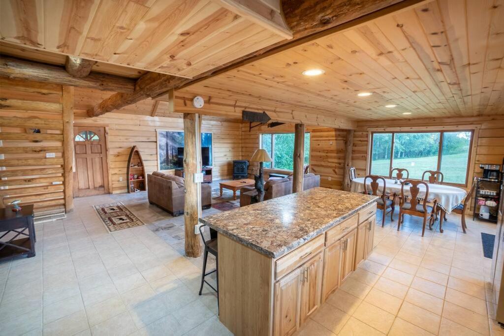 Keystone Lodge - Private Log Home Mora Экстерьер фото